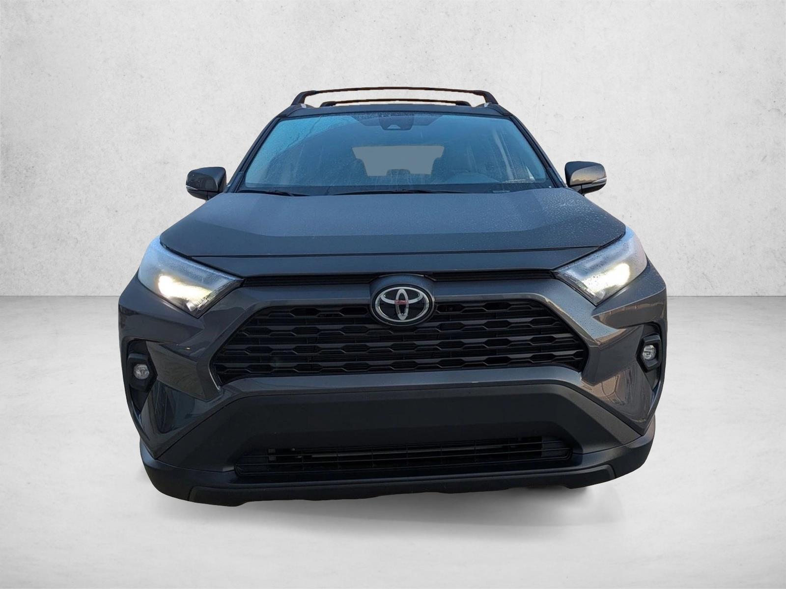 2025 Toyota RAV4 XLE Premium photo 2