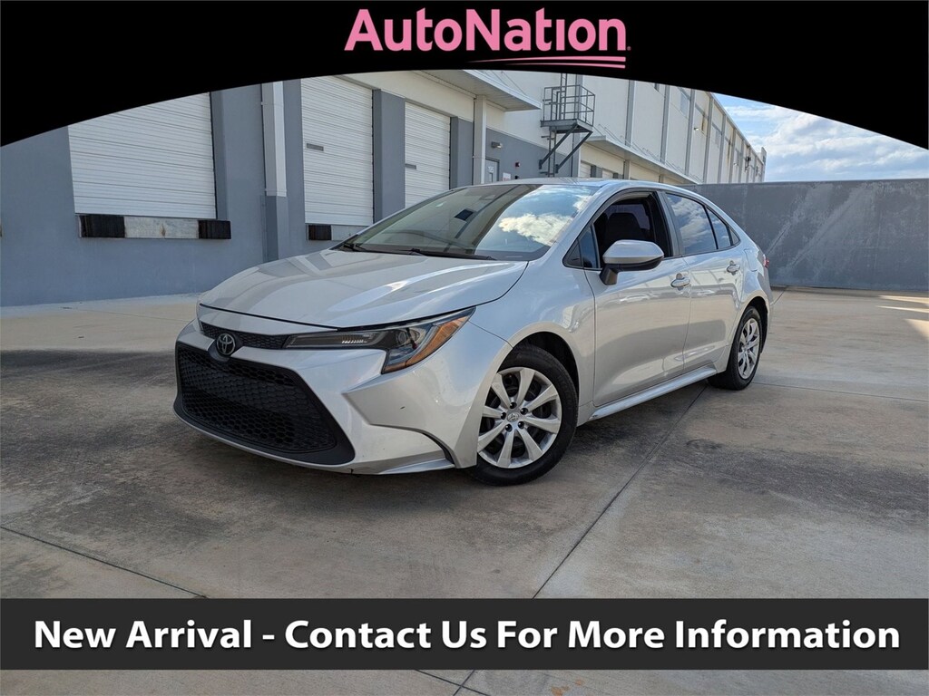 Used 2021 Toyota Corolla LE Sedan