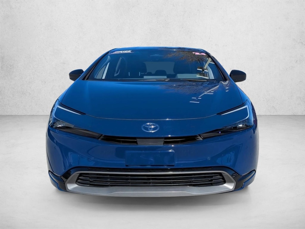 Used 2024 Toyota Prius XLE Hatchback