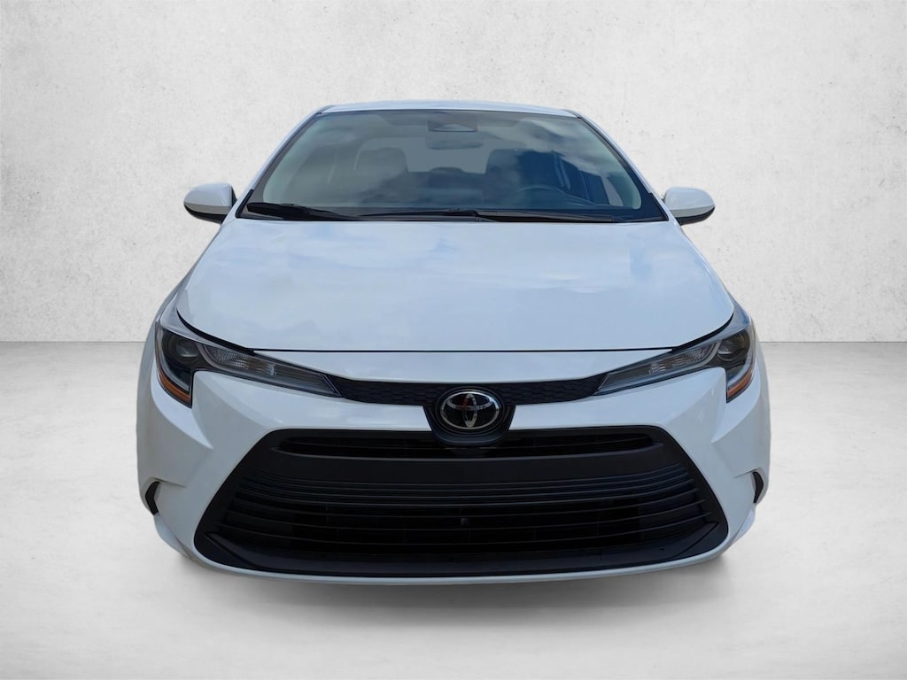 Certified 2025 Toyota Corolla LE Sedan