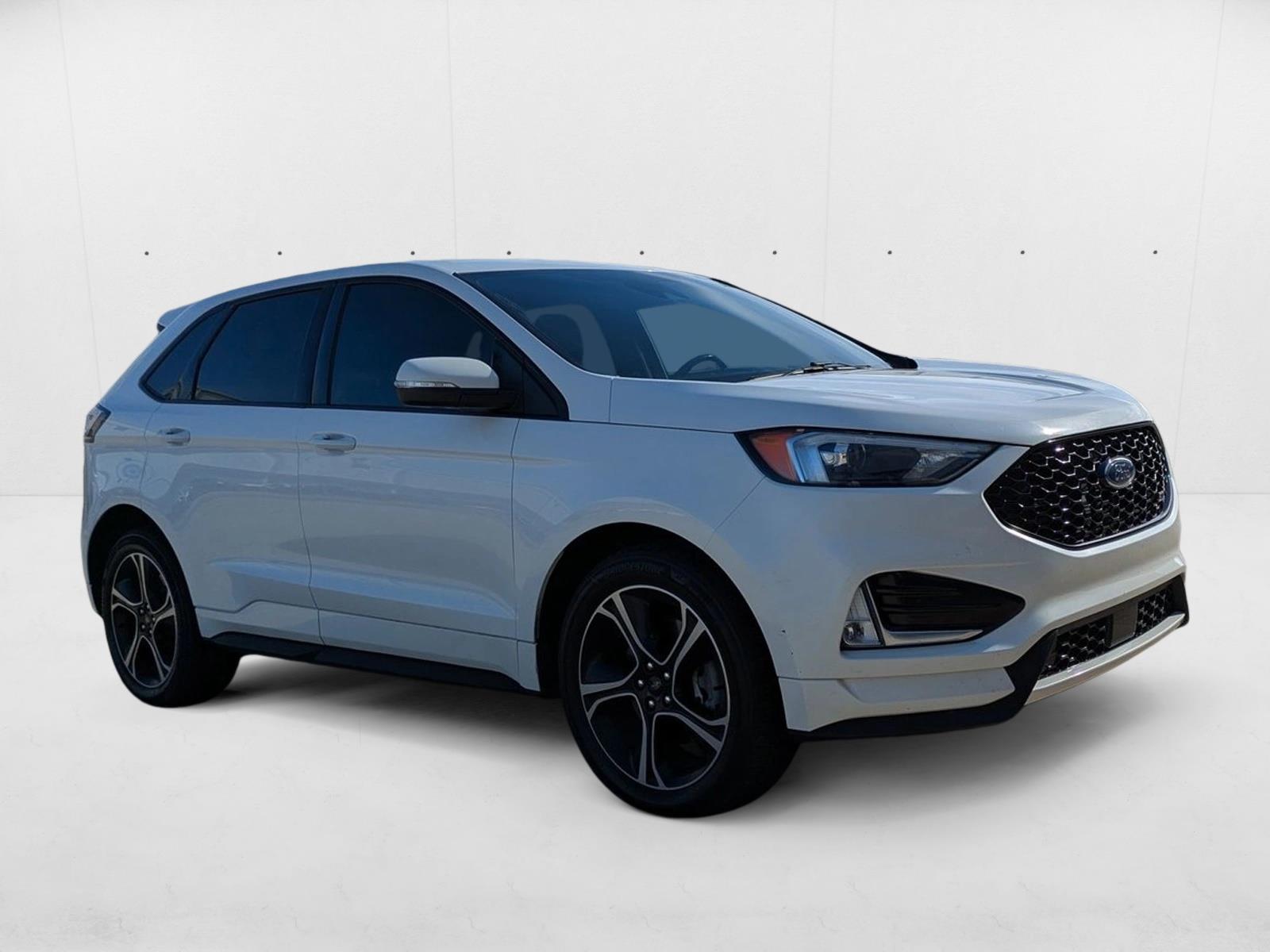 2020 Ford Edge ST photo 2