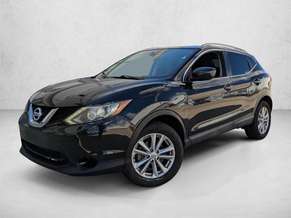 Used 2017 Nissan Rogue Sport SV SUV