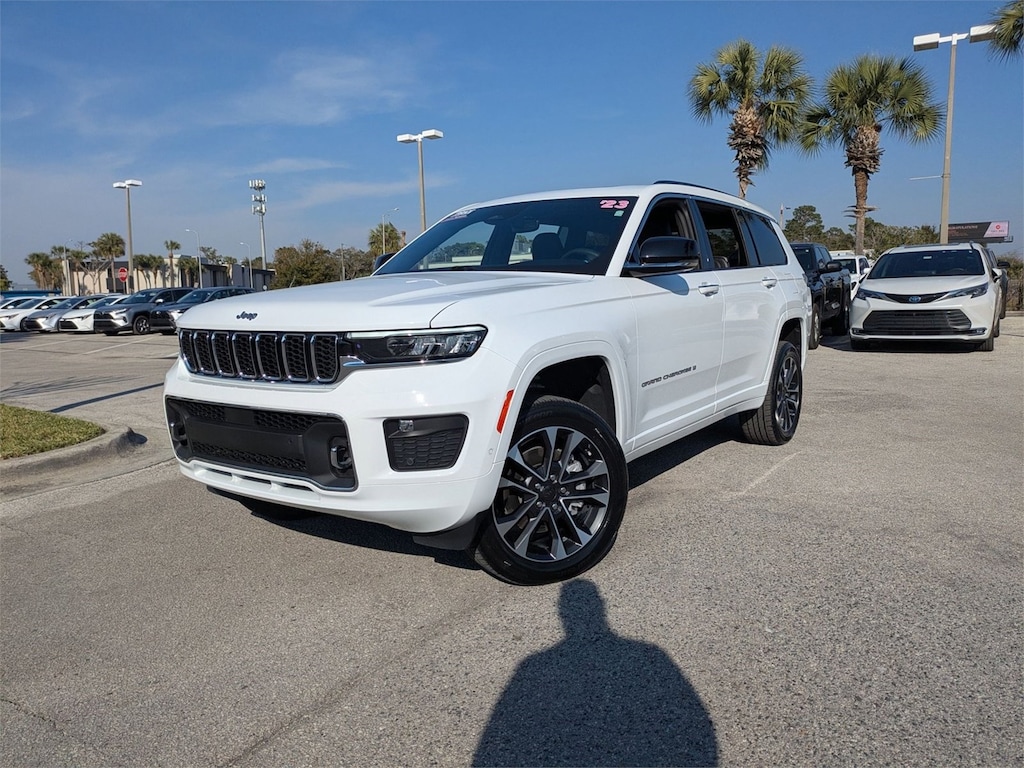 Used 2023 Jeep Grand Cherokee L Overland SUV
