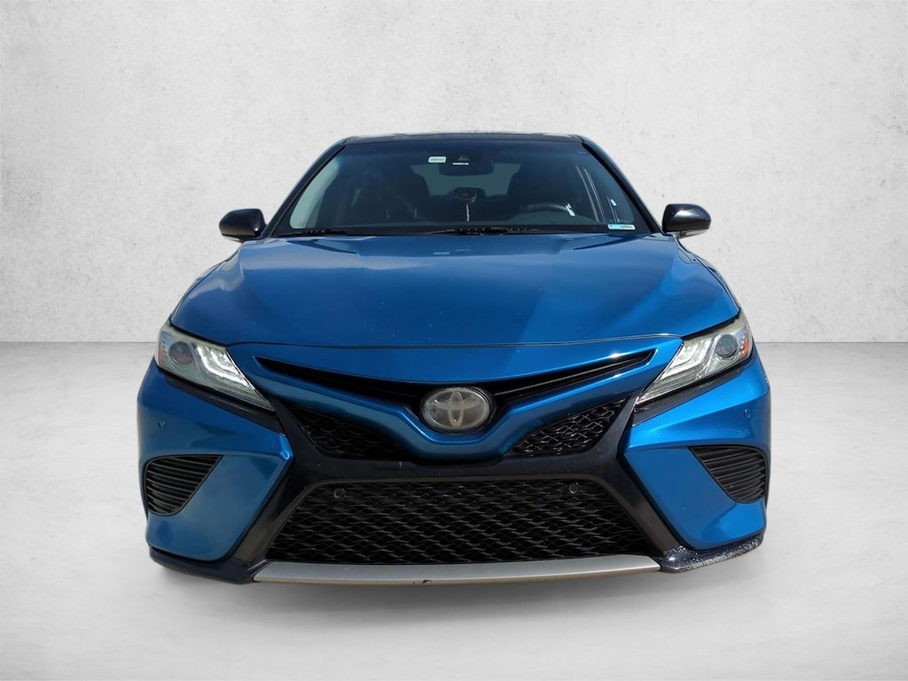 Used 2018 Toyota Camry XSE Sedan