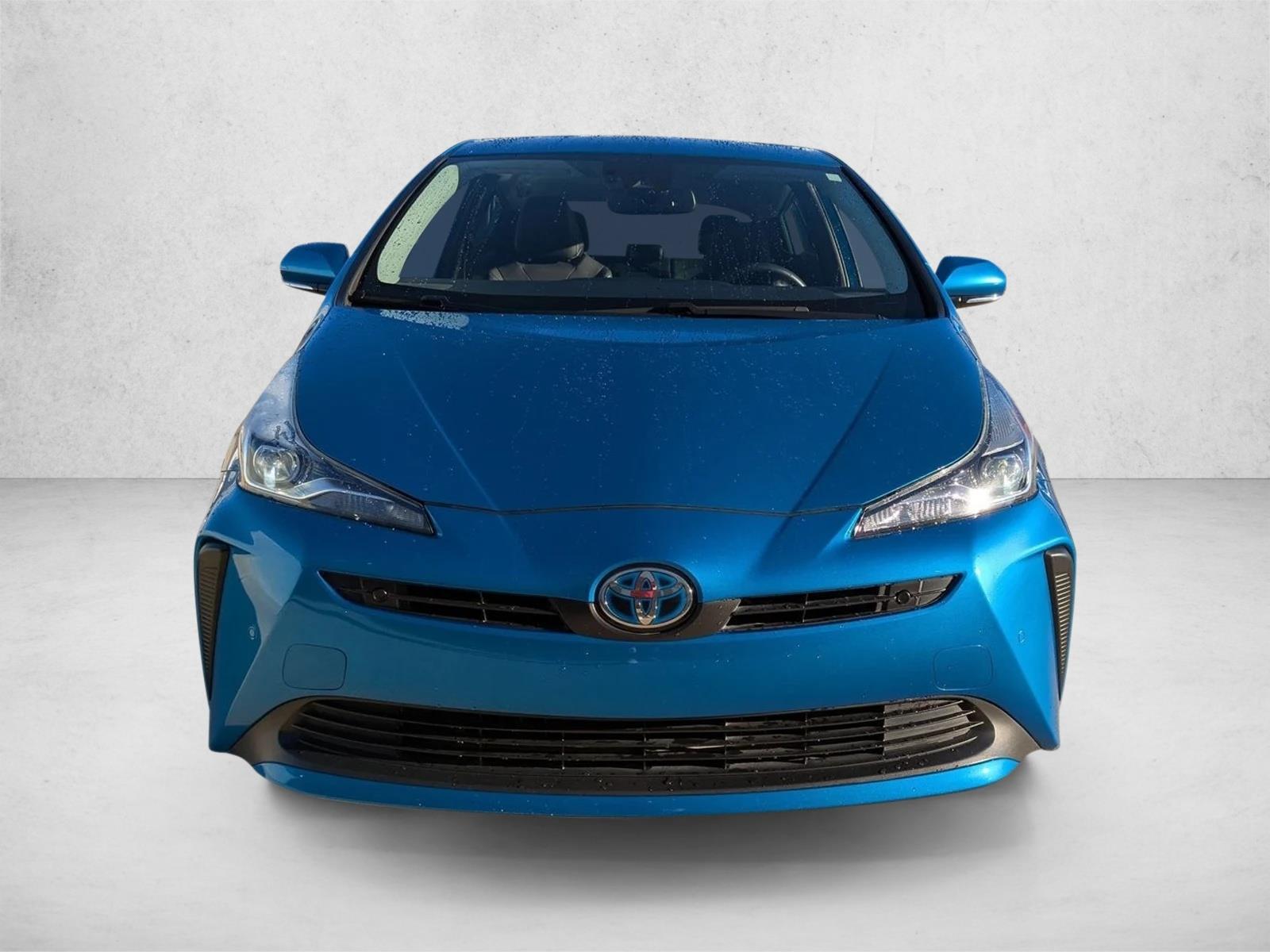 2020 Toyota Prius XLE photo 2