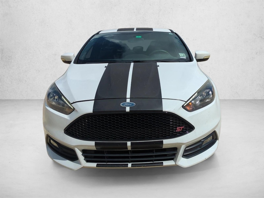 Used 2018 Ford Focus ST Base Hatchback