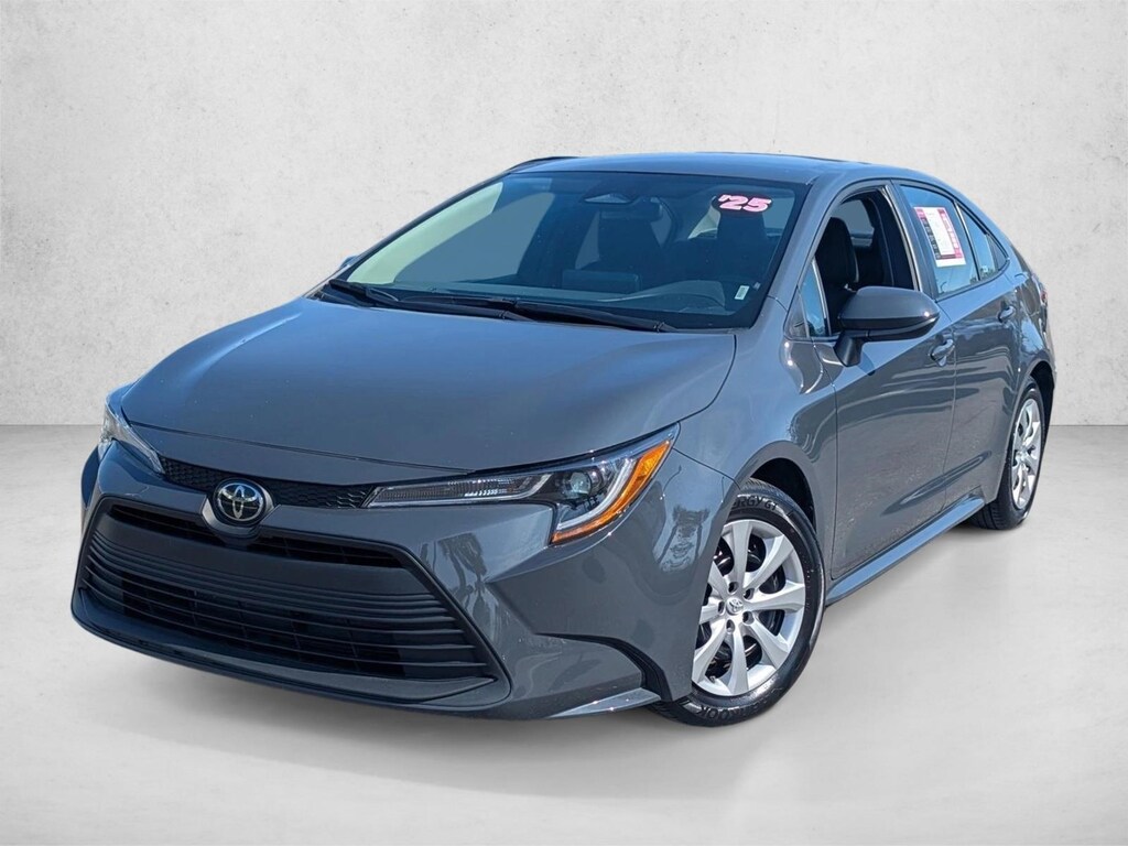 Used 2025 Toyota Corolla LE Sedan