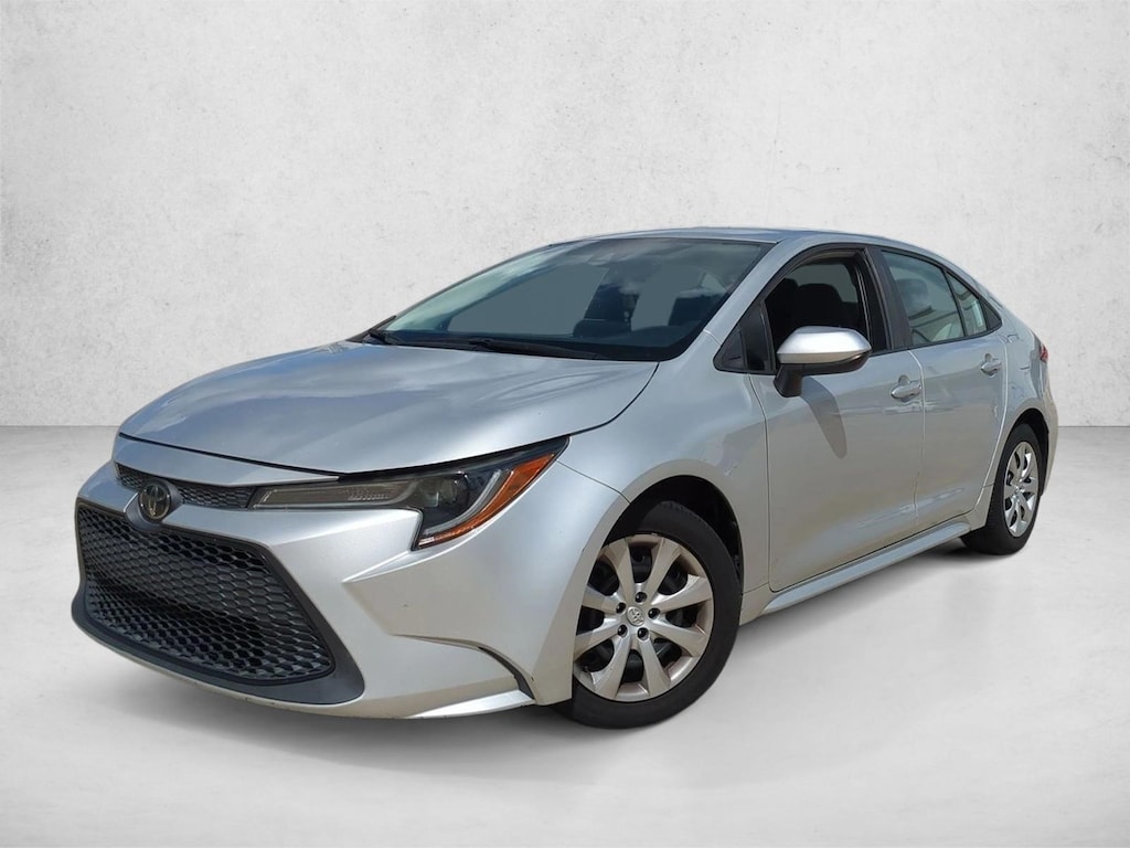 Used 2021 Toyota Corolla LE Sedan