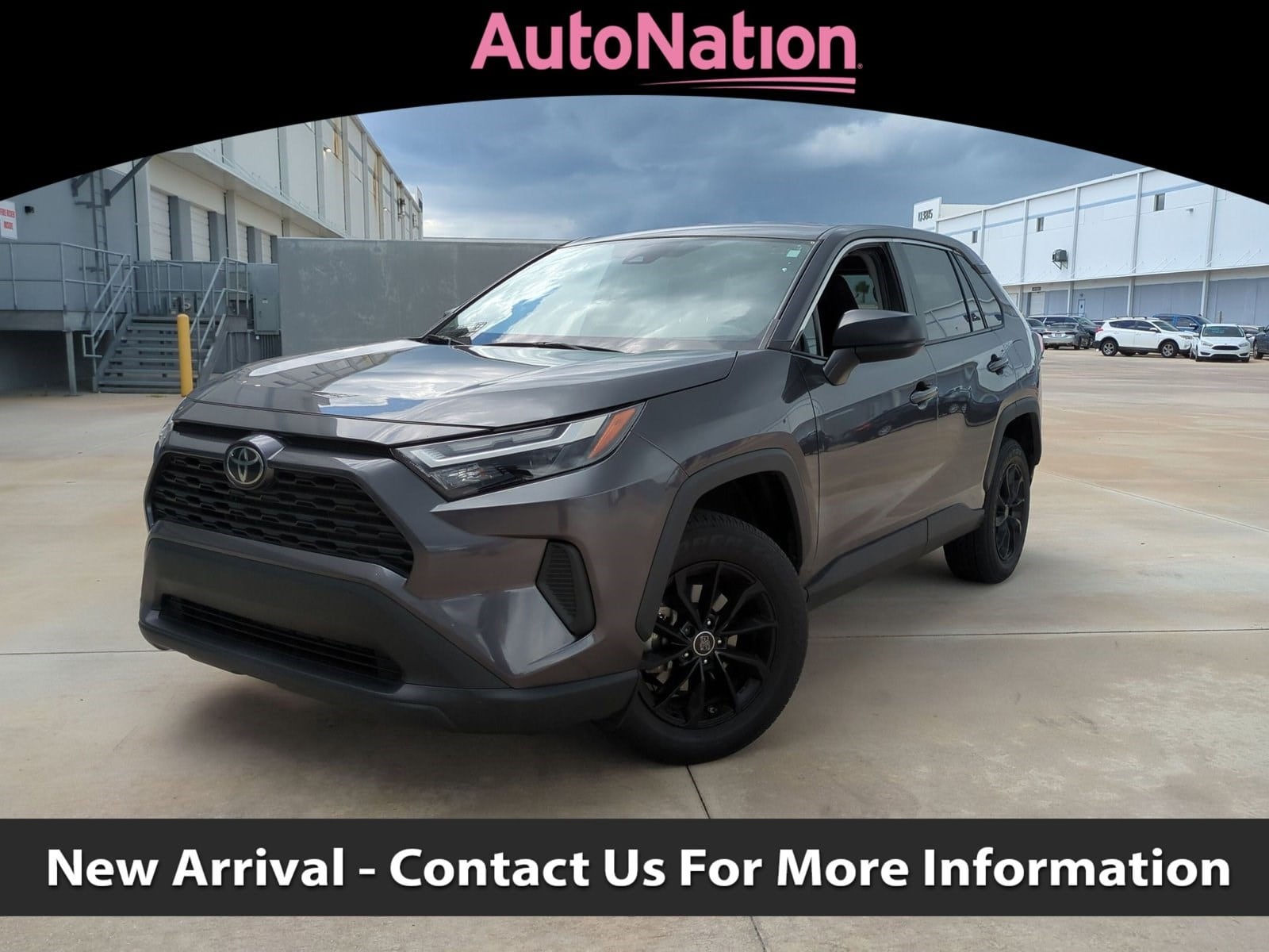 2024 Toyota RAV4 LE FWD's photo