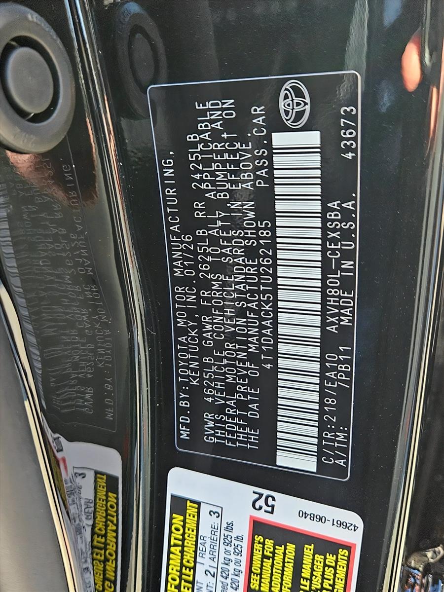 2026 Toyota Camry SE - Photo 16