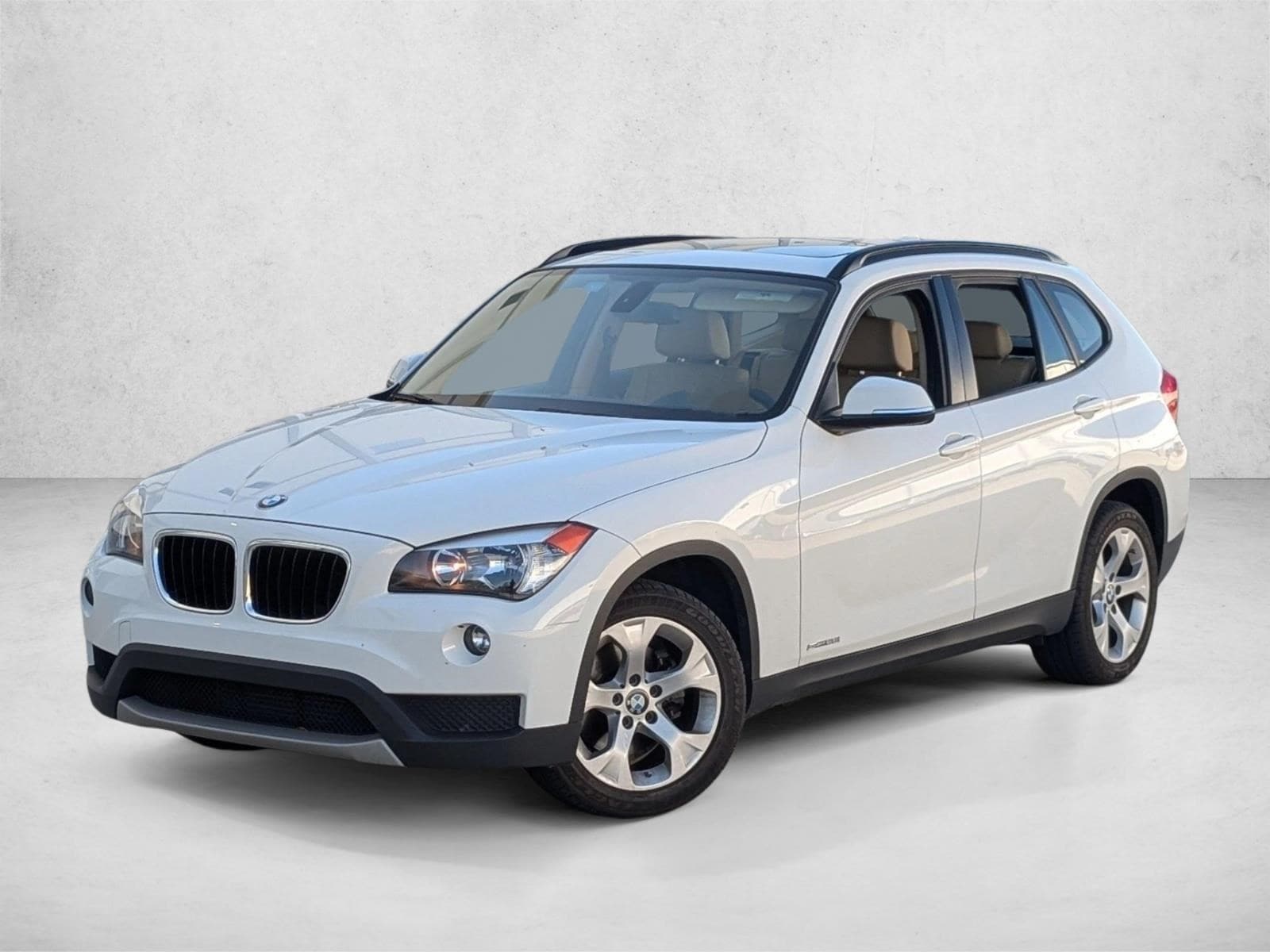 2014 BMW X1 28i's photo