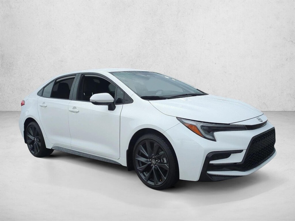 Used 2025 Toyota Corolla SE Sedan