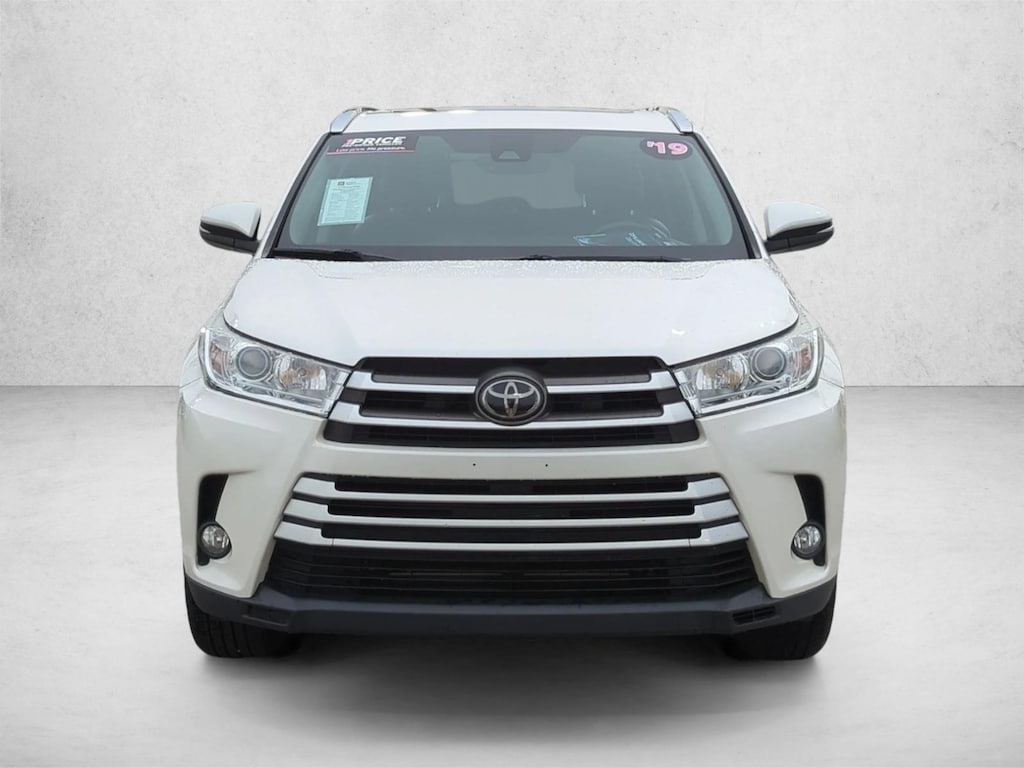 Certified 2017 Toyota Highlander XLE V6 SUV