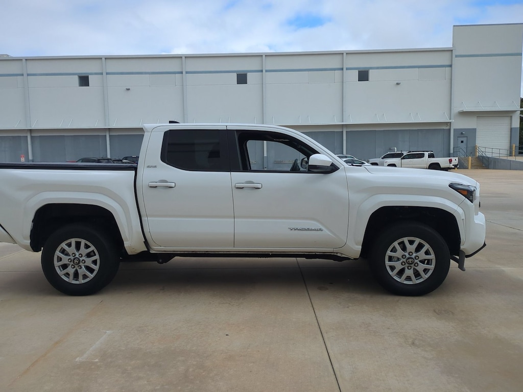 Used 2024 Toyota Tacoma SR5 Truck Double Cab