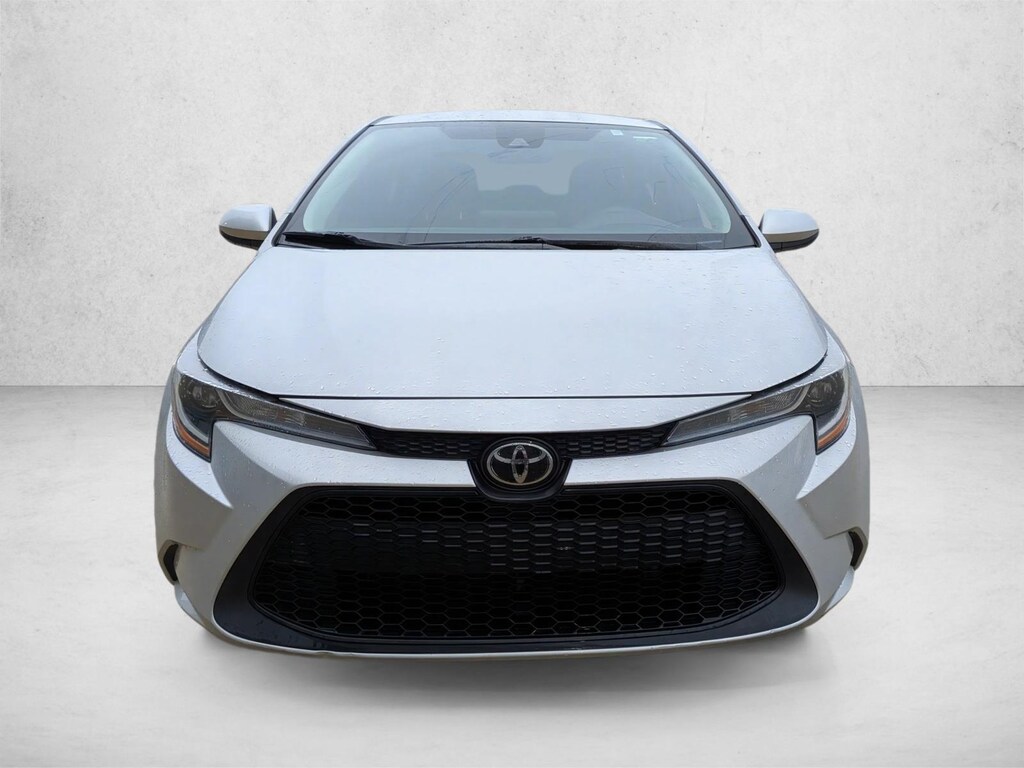 Used 2022 Toyota Corolla LE Sedan