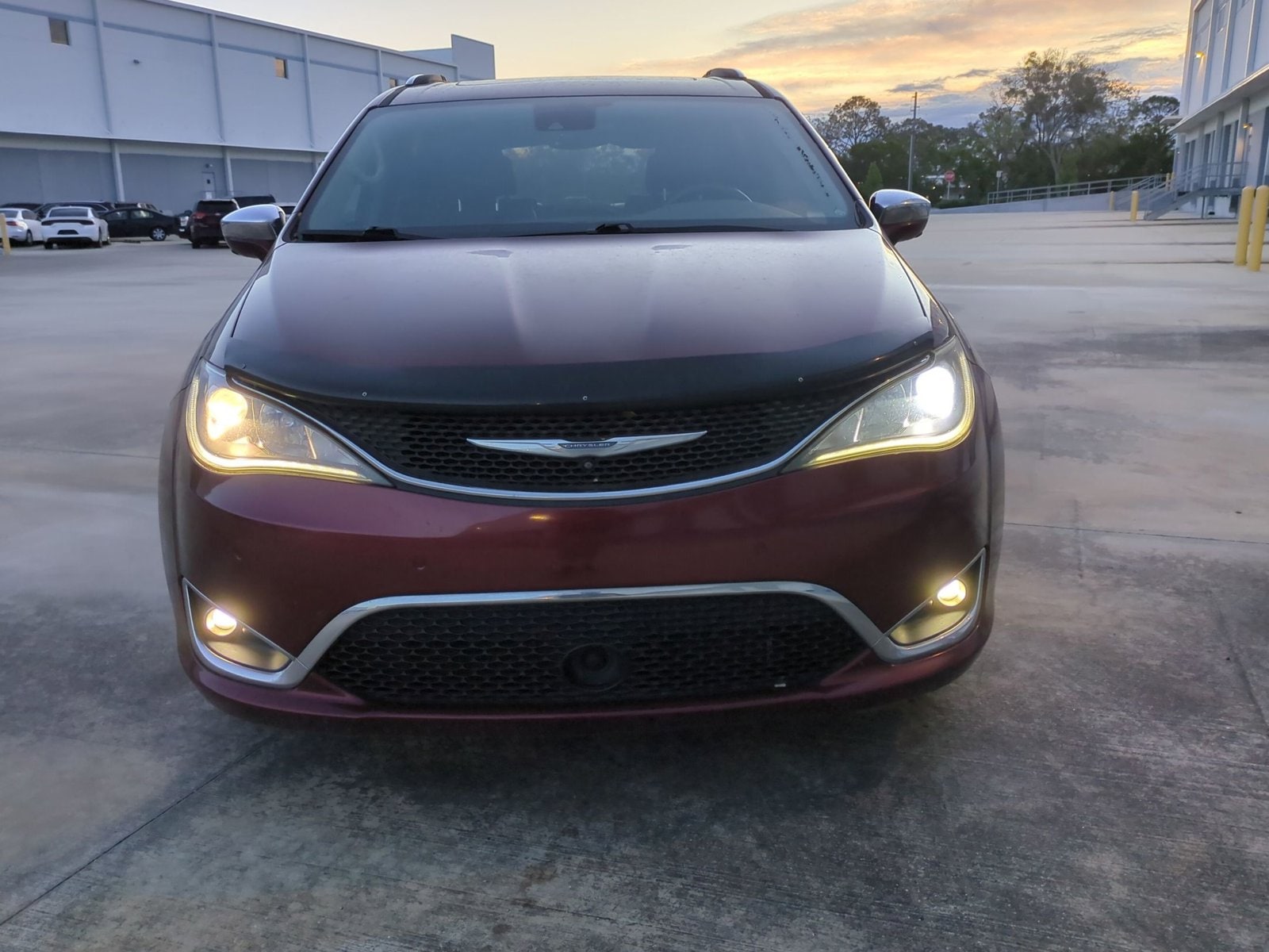Used 2017 Chrysler Pacifica Limited with VIN 2C4RC1GG2HR643720 for sale in Winter Park, FL