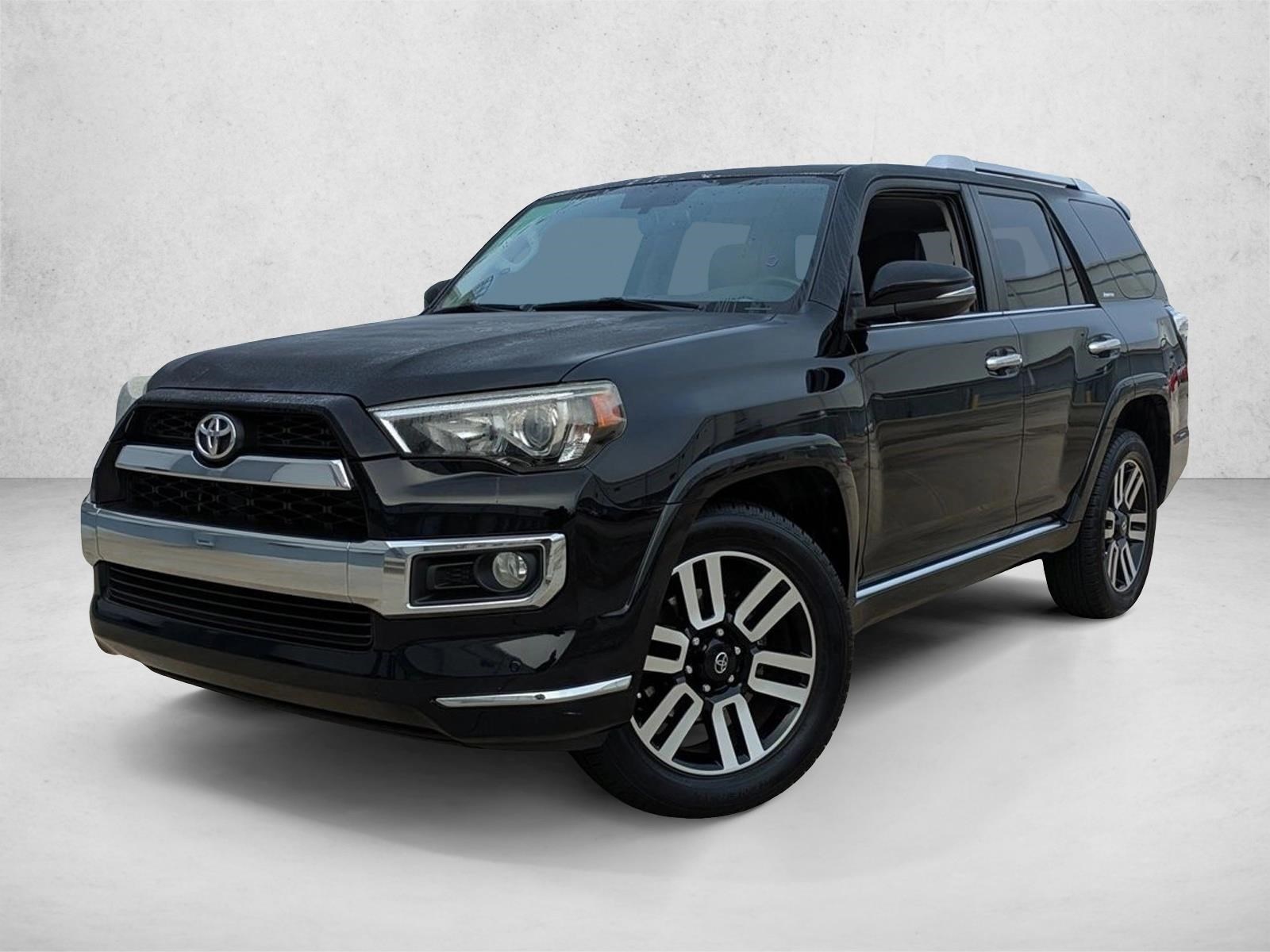 2017 Toyota 4Runner Limited's photo