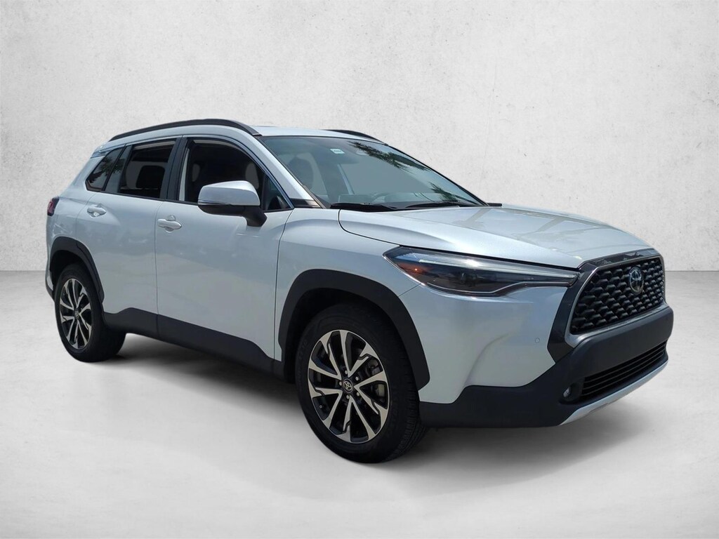 Used 2023 Toyota Corolla Cross XLE SUV