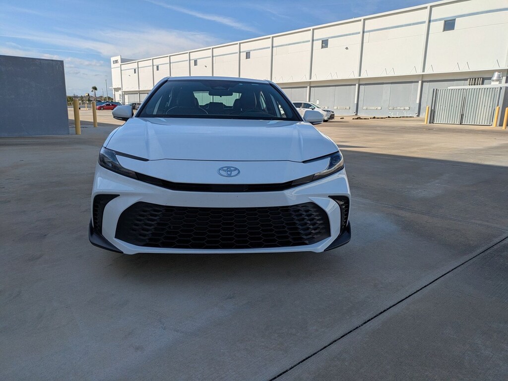 Certified 2025 Toyota Camry SE Sedan