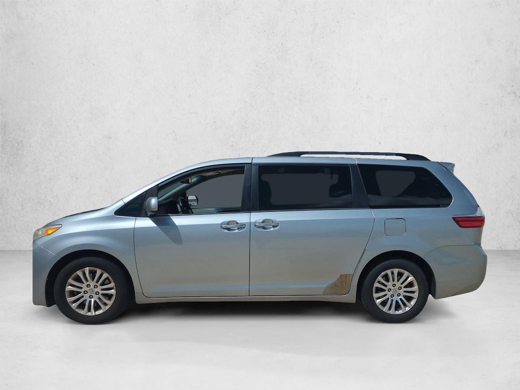 Used 2016 Toyota Sienna XLE 8 Passenger Van