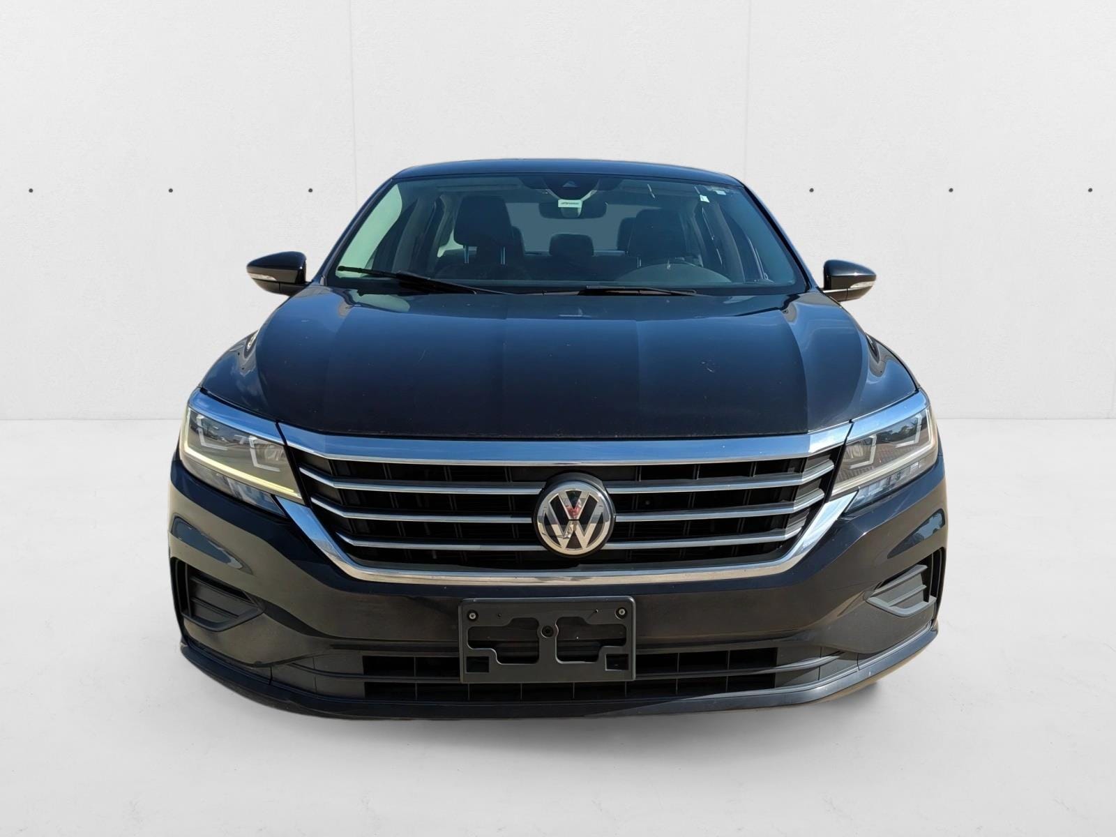 Used 2020 Volkswagen Passat SE with VIN 1VWSA7A35LC016377 for sale in Winter Park, FL