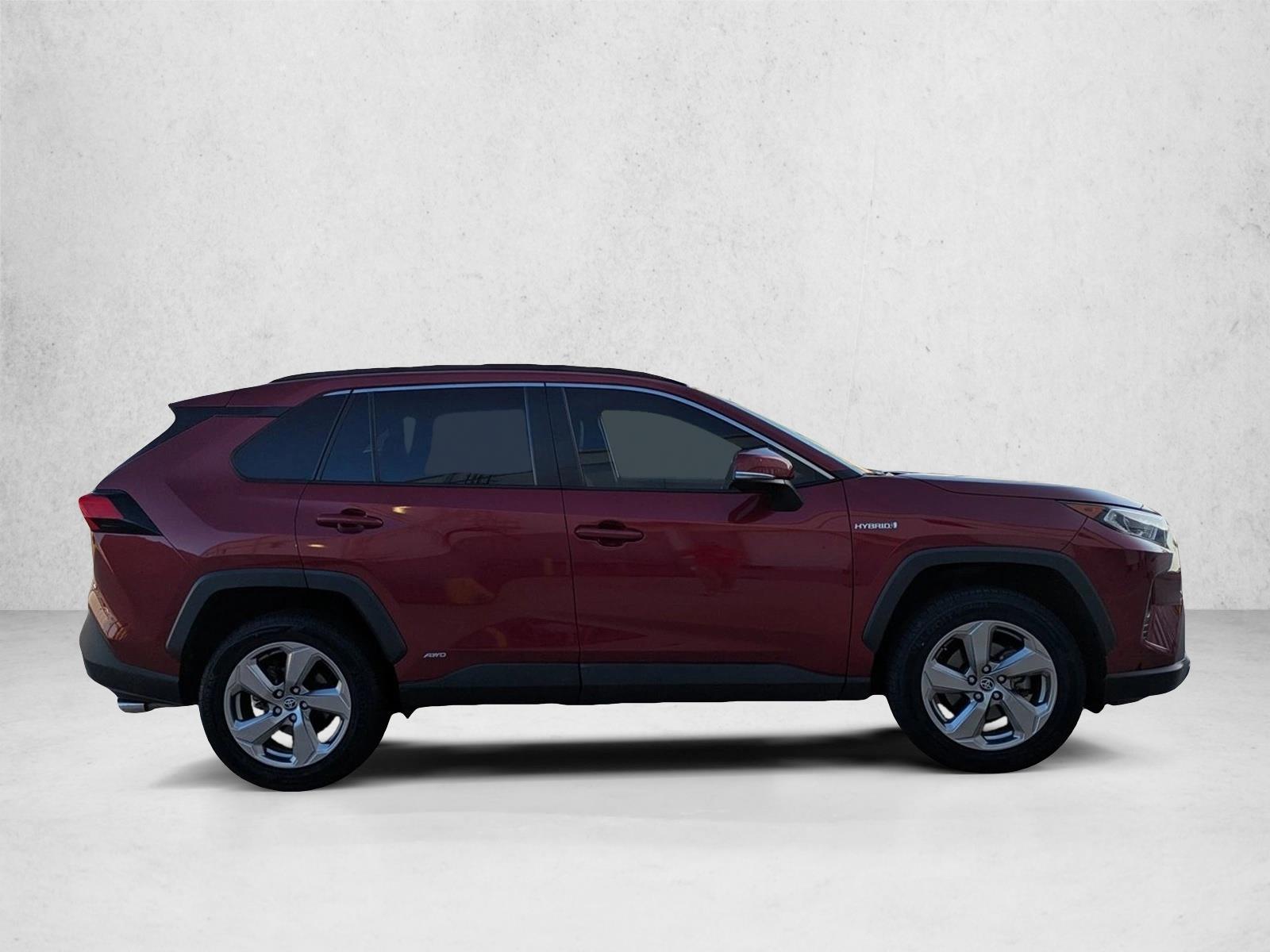 2021 Toyota RAV4 Hybrid XLE Premium photo 3