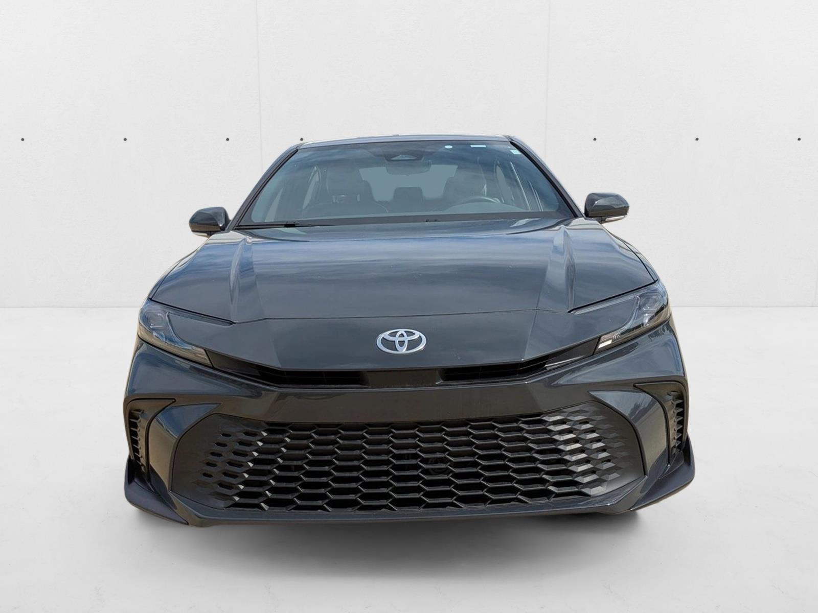 2025 Toyota Camry SE photo 2