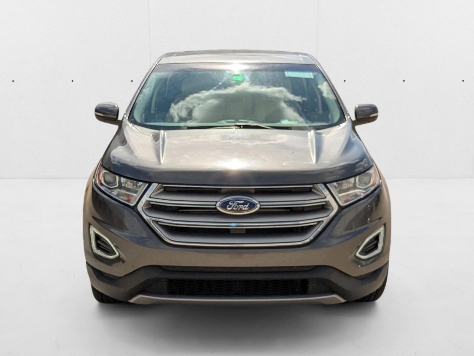 2018 Ford Edge SEL photo 2