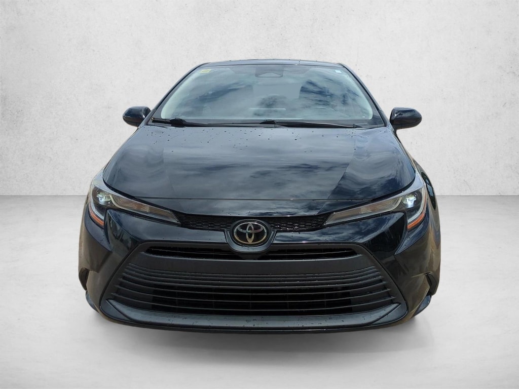Used 2023 Toyota Corolla LE Sedan