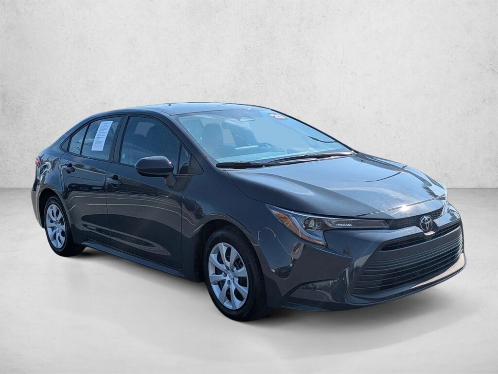 Used 2025 Toyota Corolla LE Sedan