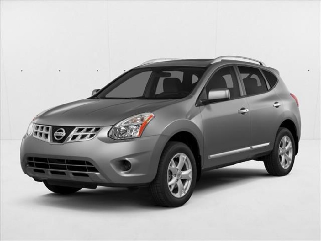 Used 2015 Nissan Rogue Select S SUV