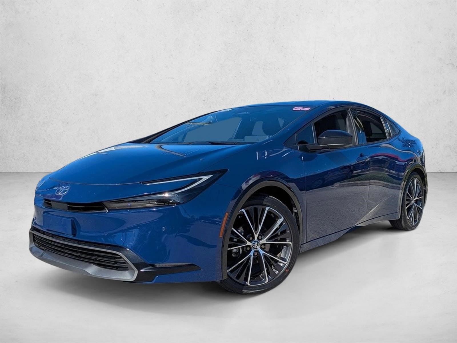 2024 Toyota Prius XLE's photo