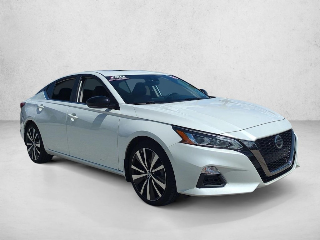 Used 2020 Nissan Altima 2.5 SR Sedan