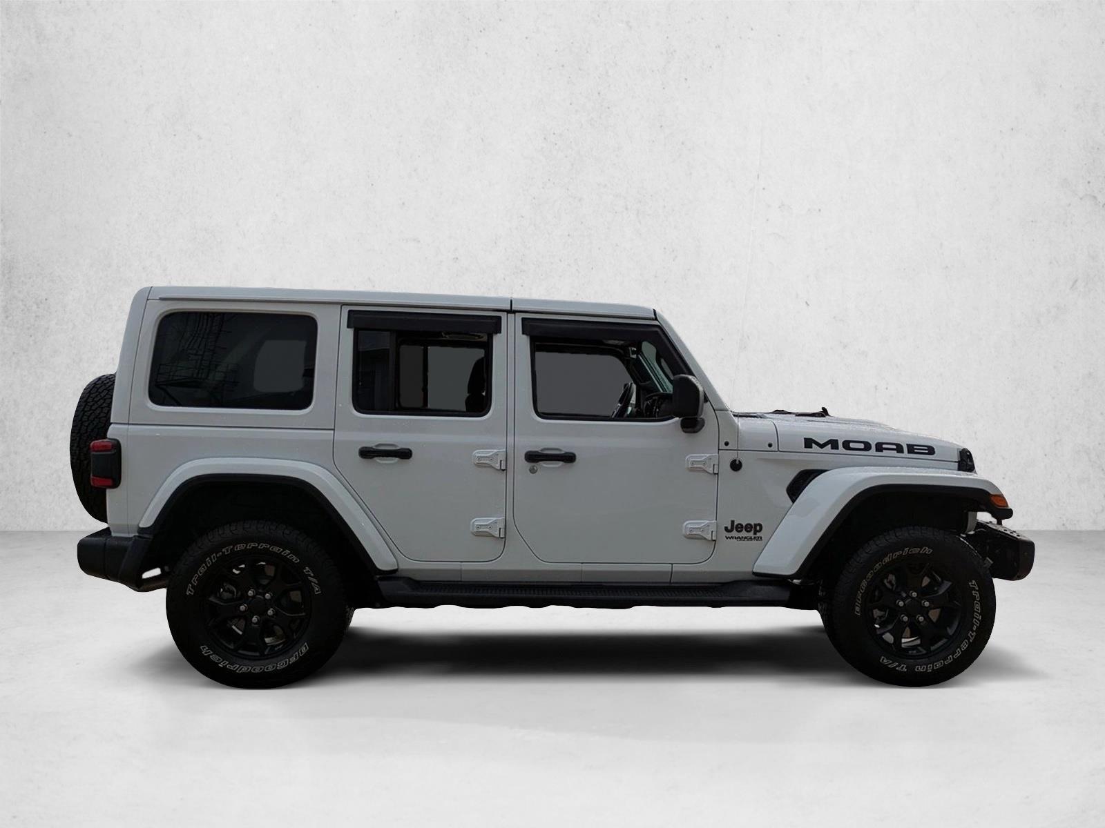 2019 Jeep Wrangler Unlimited Sahara photo 4