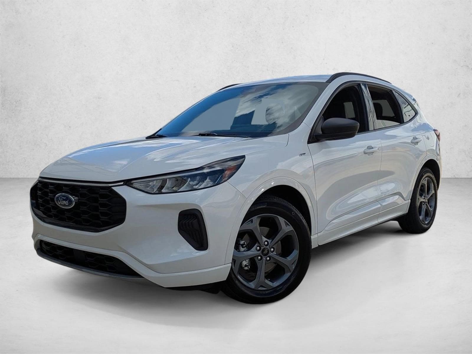 2024 Ford Escape ST-Line's photo