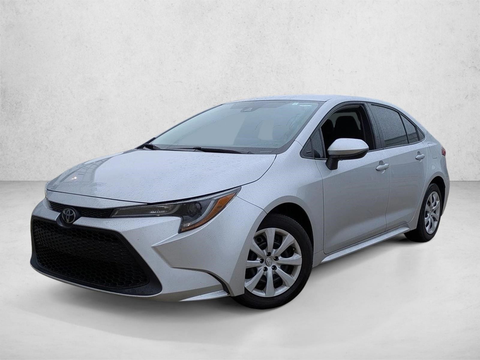 2022 Toyota Corolla LE's photo