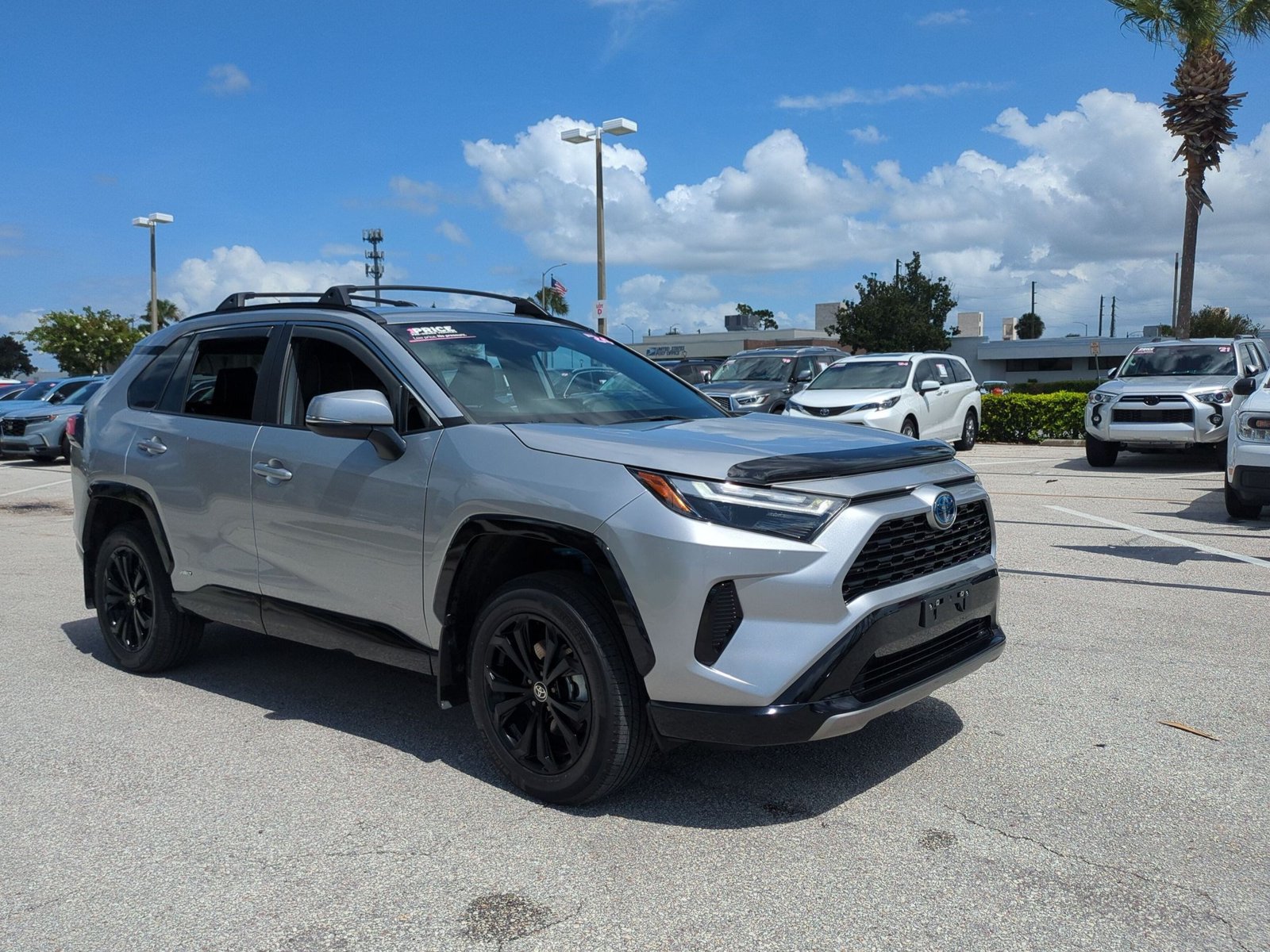 Used 2024 Toyota RAV4 Hybrid SE SUV
