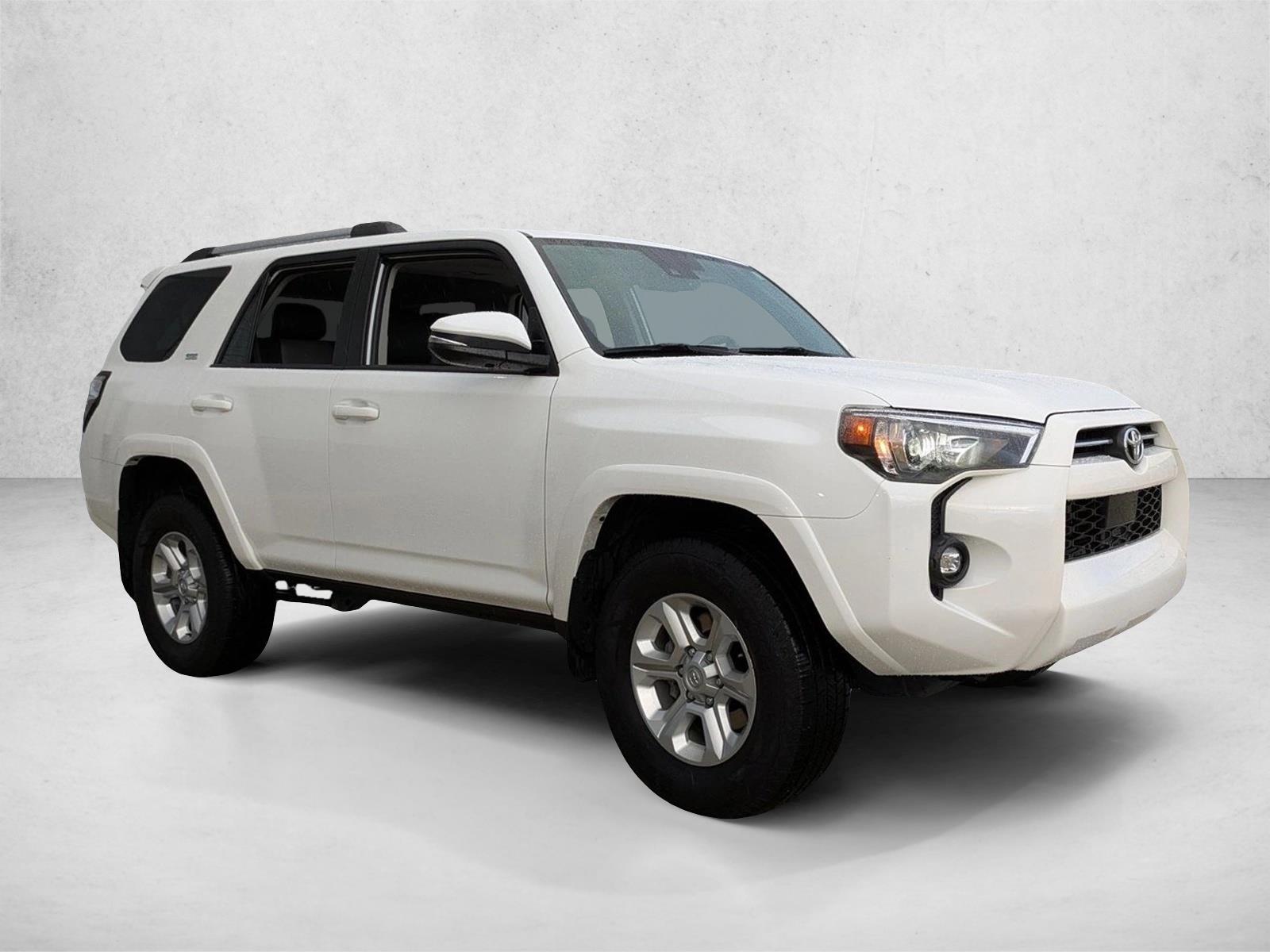 2023 Toyota 4Runner SR5 Premium photo 3