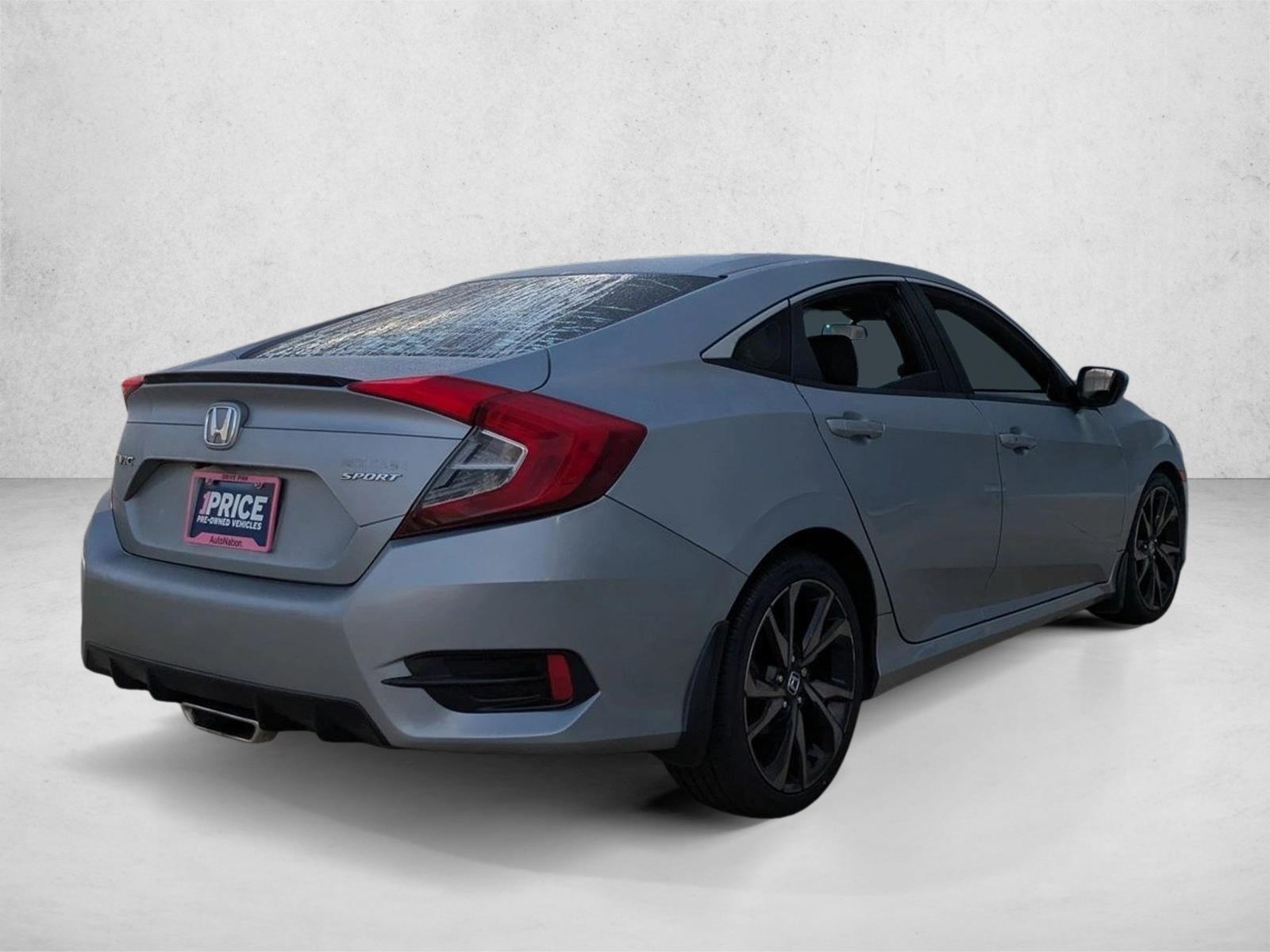 2019 Honda Civic Sport photo 4