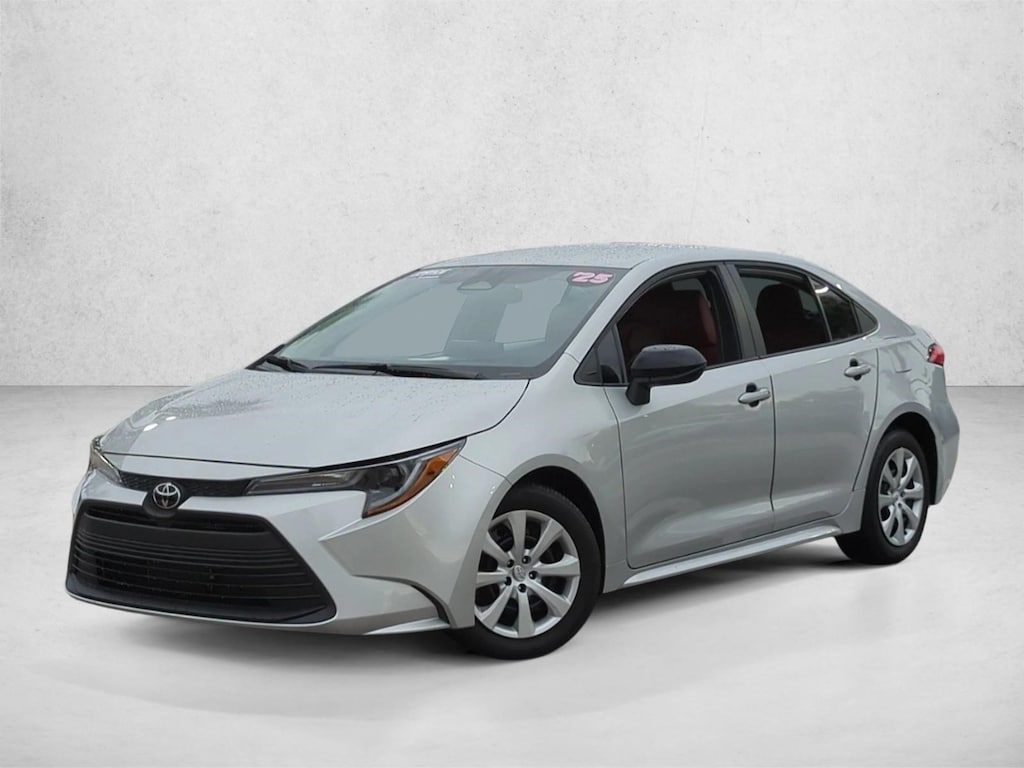Used 2025 Toyota Corolla LE Sedan