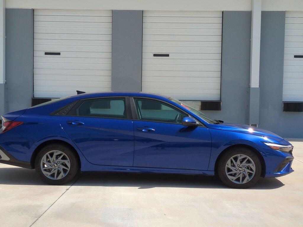 Used 2024 Hyundai Elantra SEL Sedan