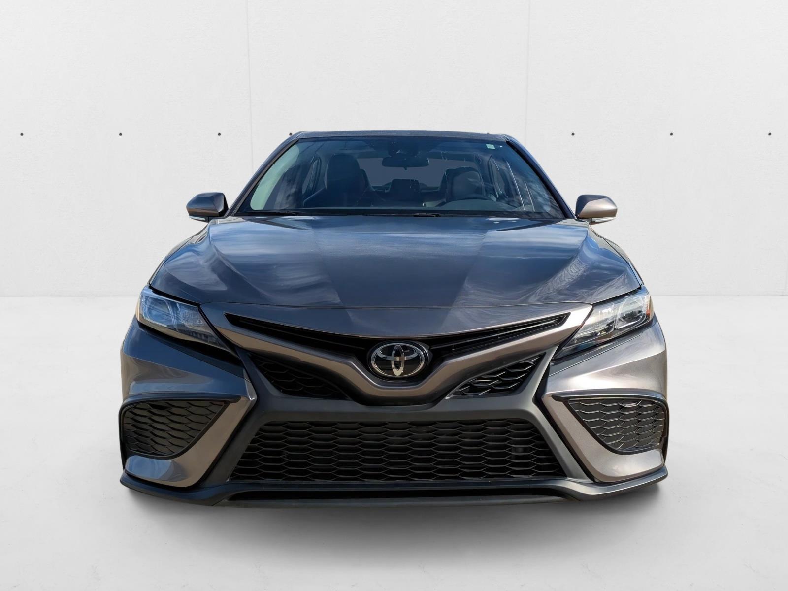 2024 Toyota Camry SE photo 2
