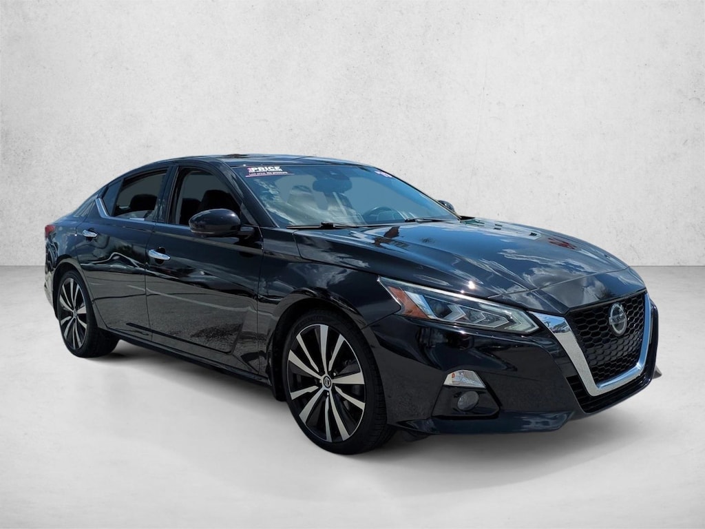 Used 2019 Nissan Altima 2.5 Platinum Sedan
