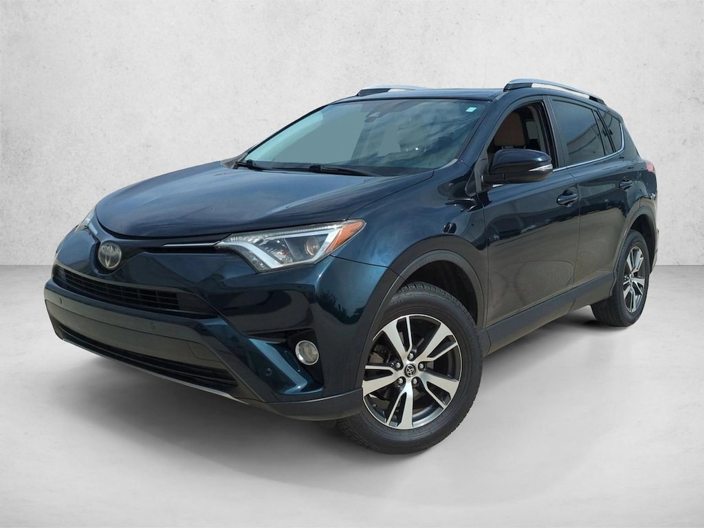 Used 2018 Toyota RAV4 XLE SUV