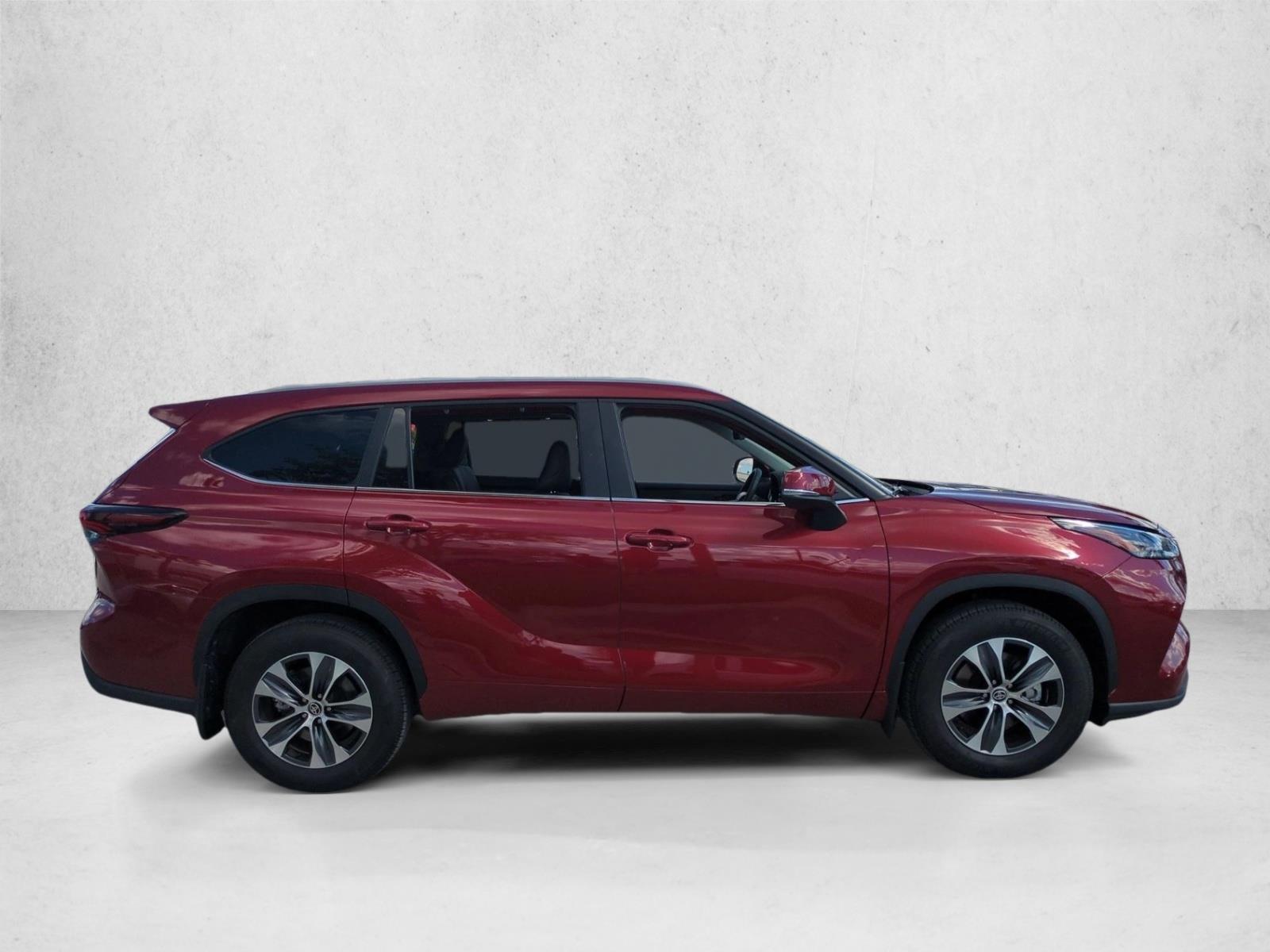 Certified 2025 Toyota Highlander XLE SUV