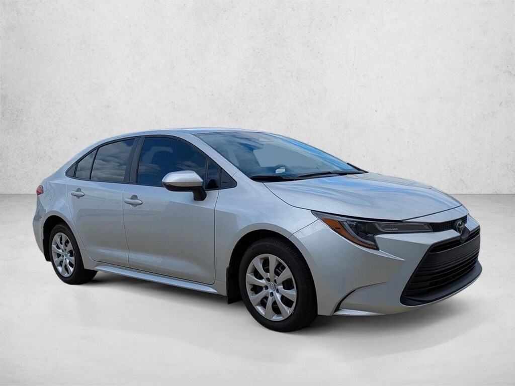 Used 2025 Toyota Corolla LE Sedan