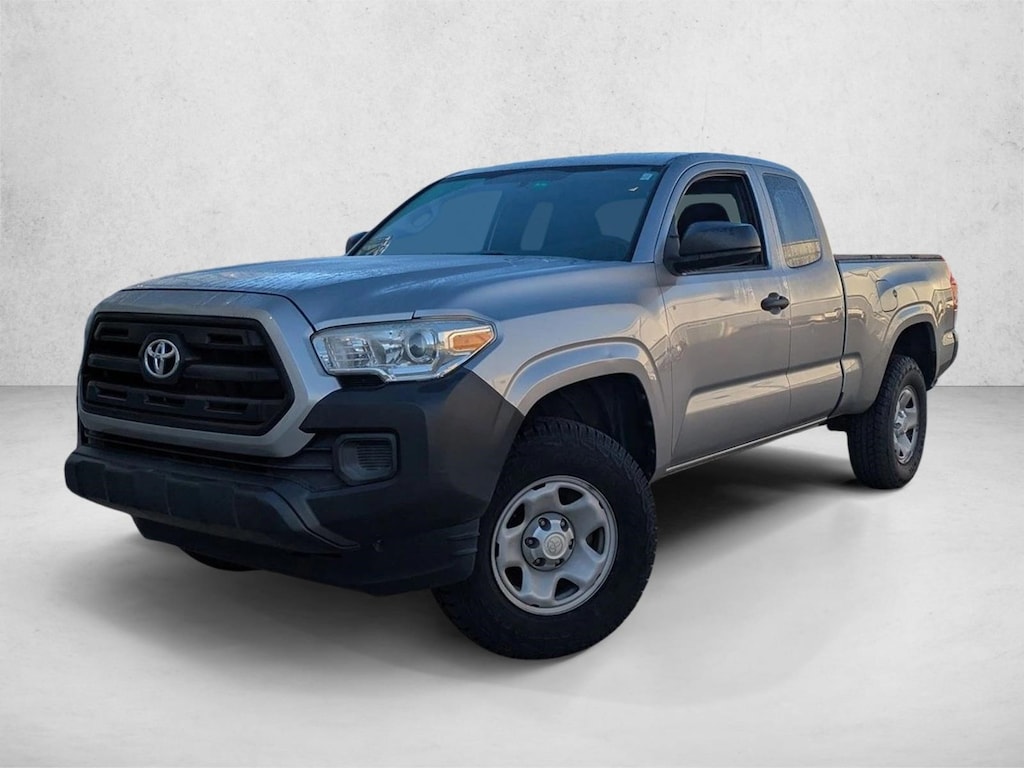 Used 2017 Toyota Tacoma SR Truck Access Cab