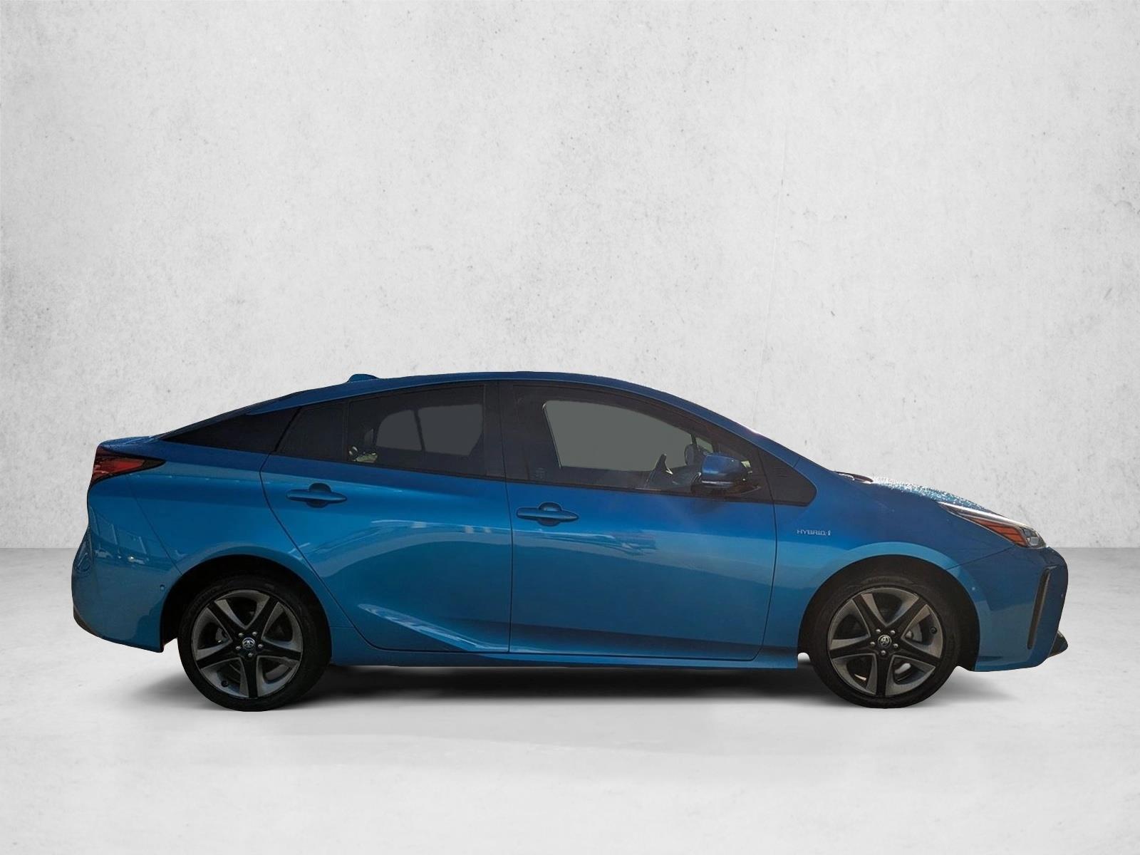 2020 Toyota Prius XLE photo 4
