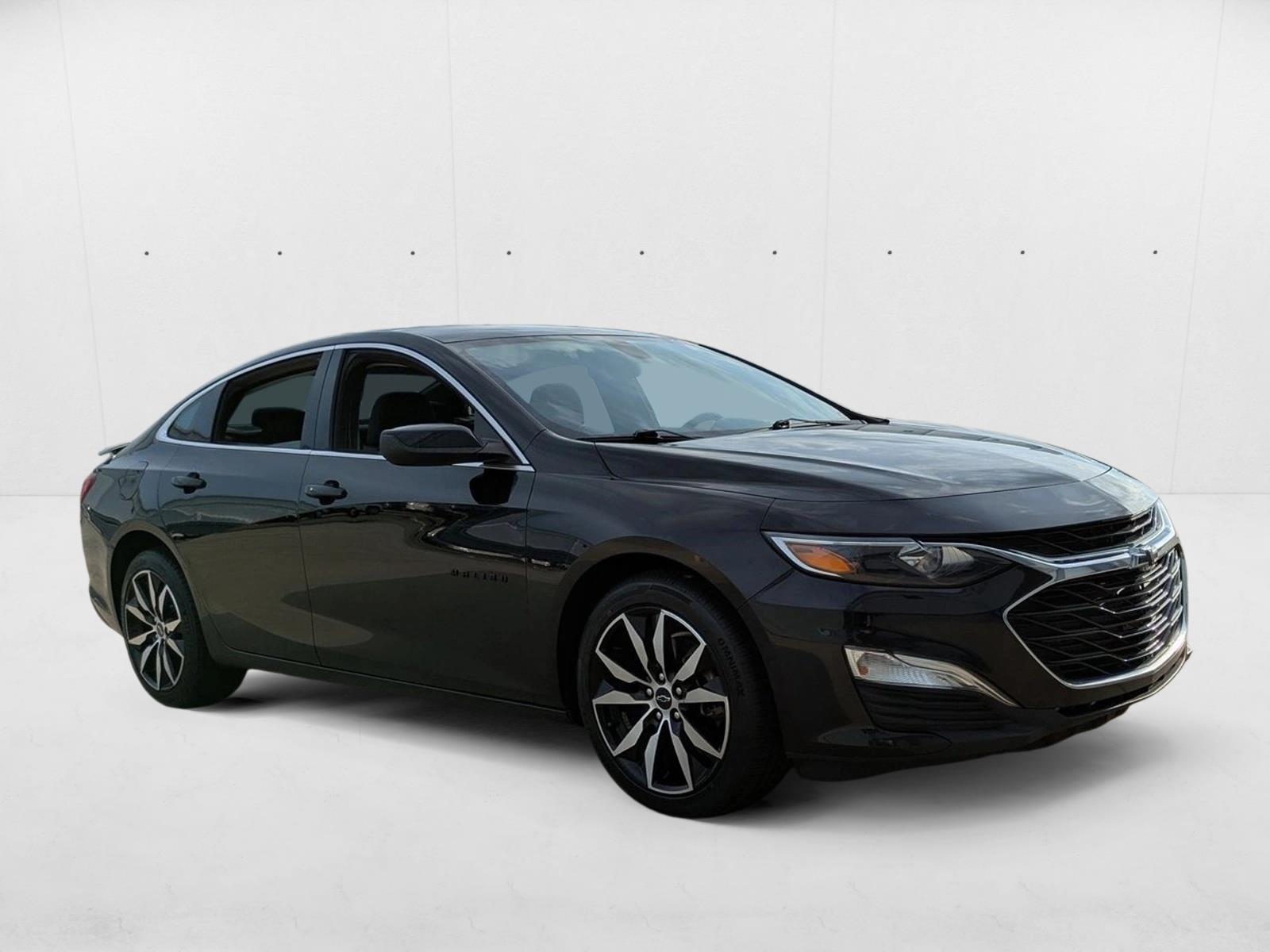 2021 Chevrolet Malibu RS photo 3