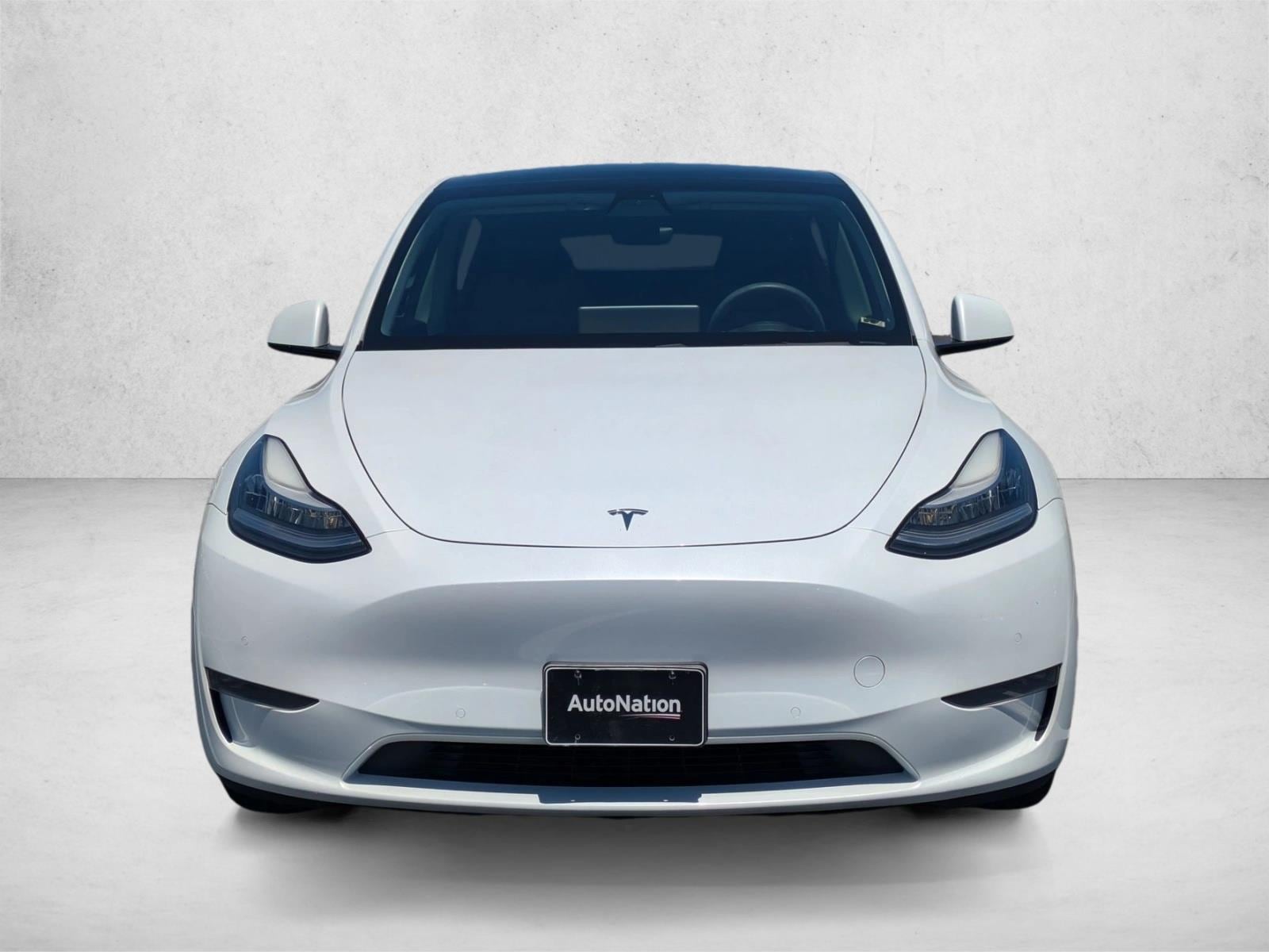 Used 2020 Tesla Model Y Long Range with VIN 5YJYGDEE8LF009562 for sale in Tustin, CA